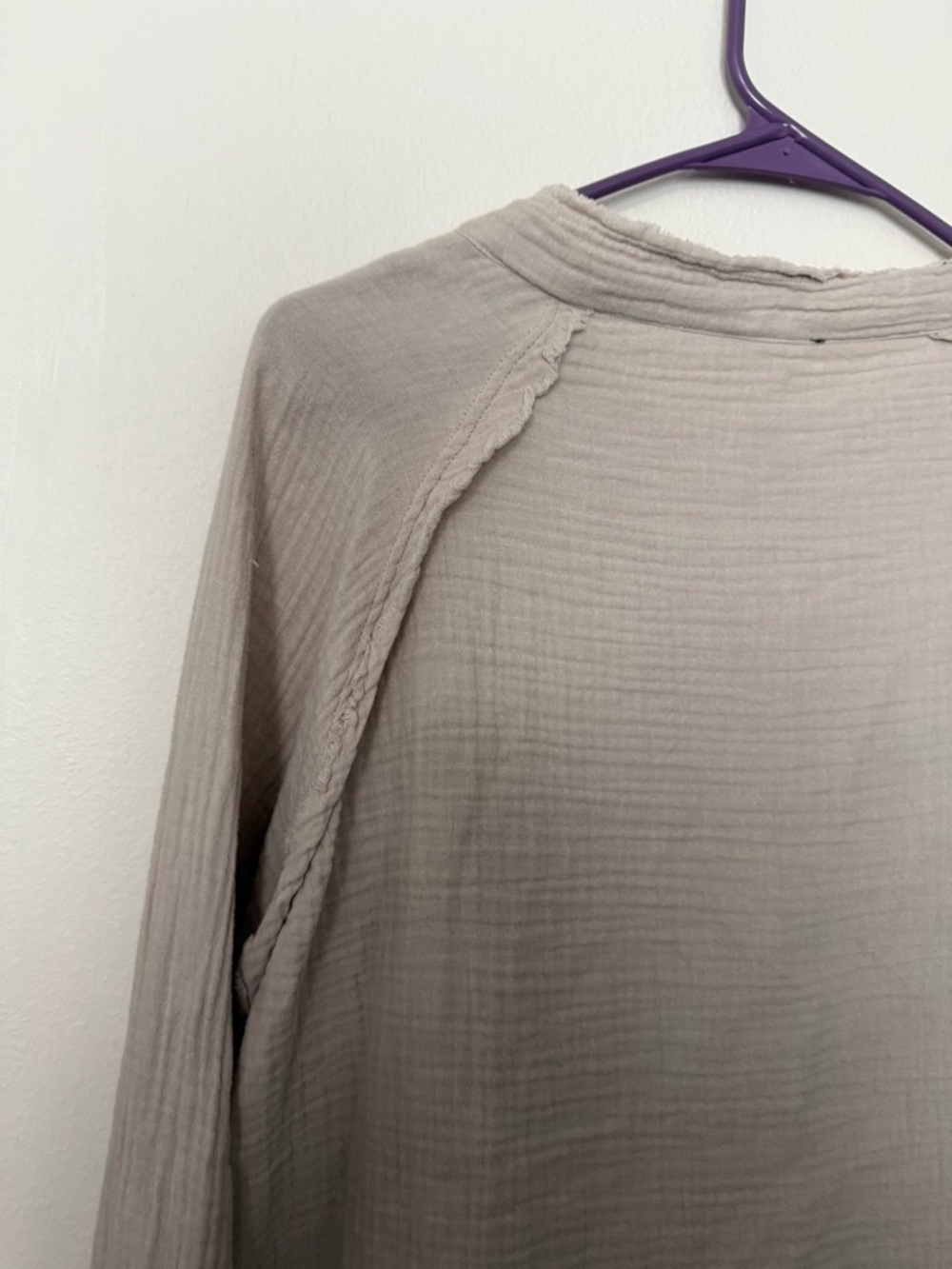 Zenana Gauze Button Down Shacket Top Small Neutral Raw Hem Boho Oversized - Picture 9 of 11